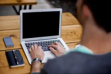 How to Choose the Right Cloud Service Provider
